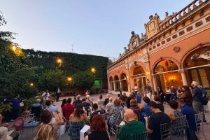 Viagrande, Villa Manganelli Biscari: successo per l’evento “Radice Poesia”