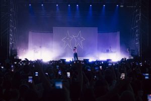 Taormina Arte, Madame al Teatro Antico il 13 settembre con il “Madame Tour Estate 2026”